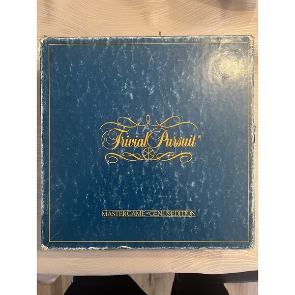 Trivial Pursuit Master Game Genus Edition 1981 Vintage Genius Trivia - BROKEN - Picture 1 of 3